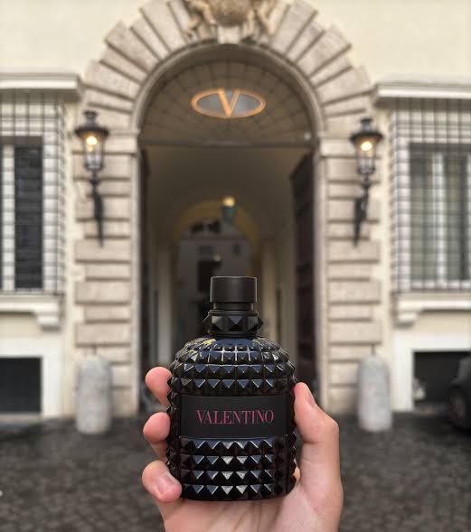 Valentinoo Uomo Born in Romma Extraadose Parfum (Xurry)