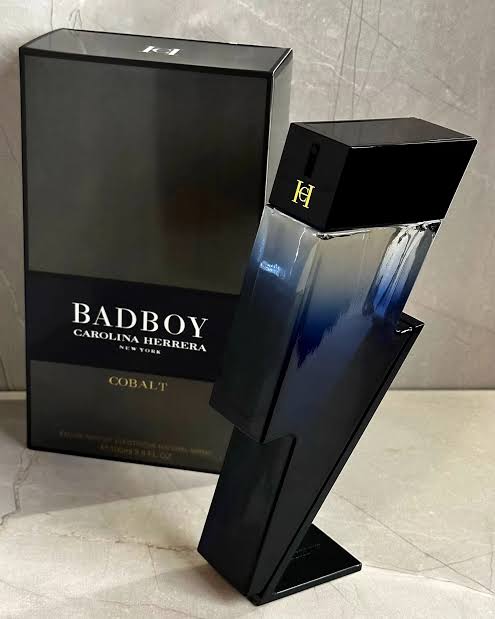 Carollina Herrerra Badd Boyy Cobbalt EDP (Xurry)