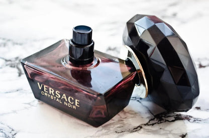 Versacce Crysstal Noir Eau De Toilette (100ml) (Xurry) #118