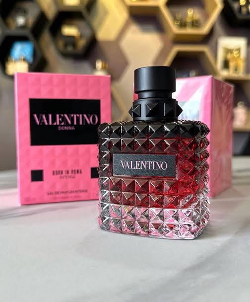 Valentinoo Donnaa Born In Roma Intense EDP (Xurry)